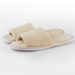 1-Pair-Men-Women-Cheap-Disposable-Hotel-Slippers-Coral-Fleece-Open-Toe-Home-Cotton-Slides-Travel.jpg.jpg_.webp