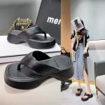 4-5cm-Thick-Women-Flip-Flops-Muffins-Platform-Slippers-Summer-Female-Sandals-Women-s-Popular-New.jpeg.jpeg_.webp